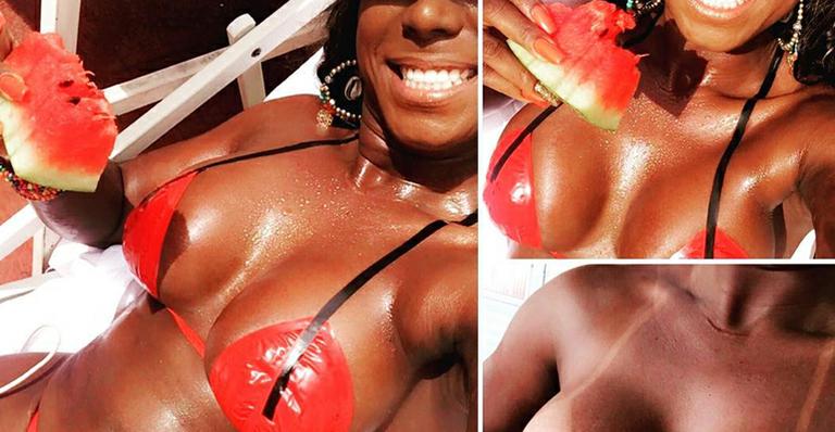 Ousada! Ex-BBB Adélia faz bronzeamento artificial e mostra marquinha do biquíni