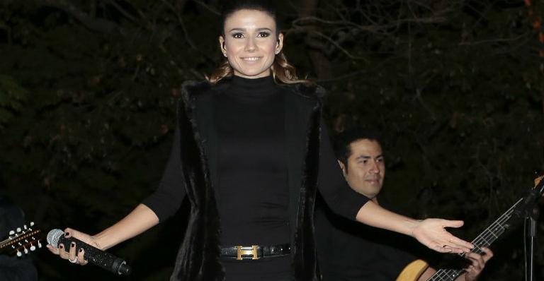 Paula Fernandes é eleita a nova ‘Rainha dos Caminhoneiros’ em São Paulo
