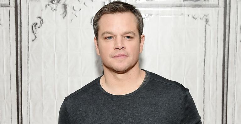 Matt Damon revela que sabia dos gêmeos de George Clooney há meses