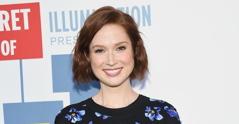 Ellie Kemper, da série ‘Unbreakable Kimmy Schmidt’, dá à luz seu primeiro filho