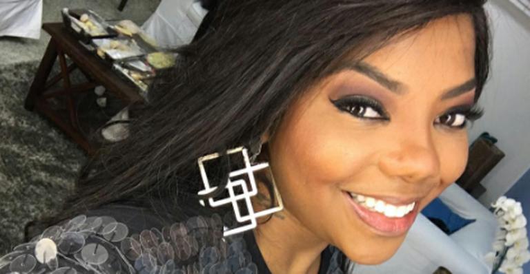 Após término de namoro, Ludmilla desabafa: “Por amor a gente também vai embora”
