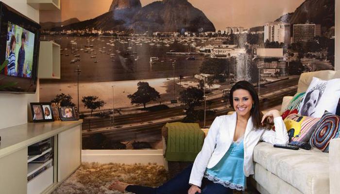 Nadja Haddad: Trabalhar com Silvio Santos sempre foi um sonho