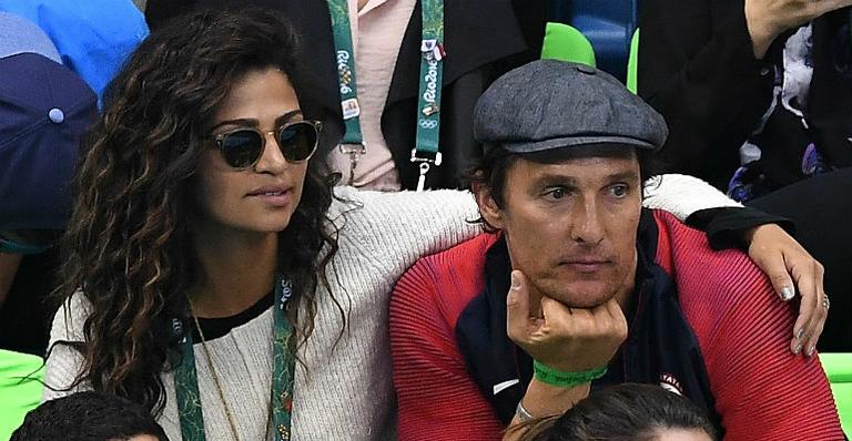 Matthew McConaughey e Camila Alves prestigiam competições olímpicas no Rio