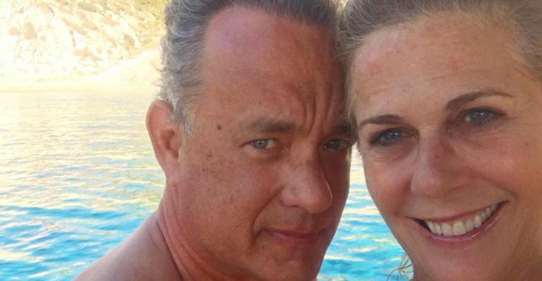 Rita Wilson celebra 28 anos de casamento com Tom Hanks