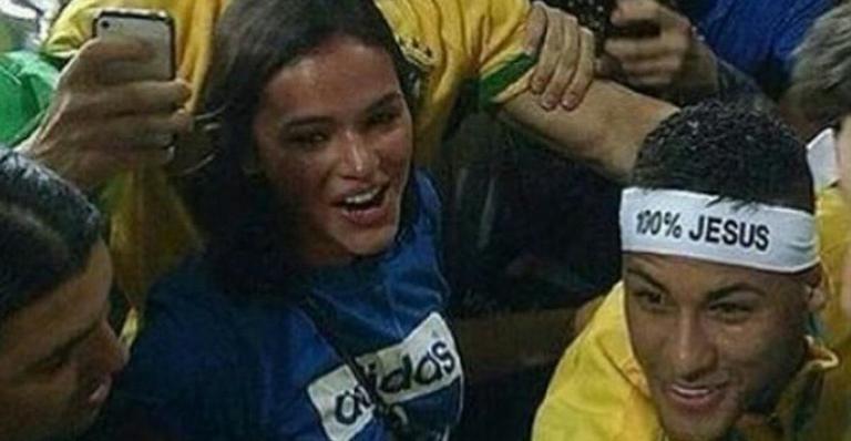 Giovanna Ewbank e Tatá Werneck pedem: ‘Bruna, volta pro Neymar!’