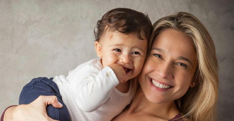 Fernanda Gentil parabeniza o filho: “Amor mais puro”