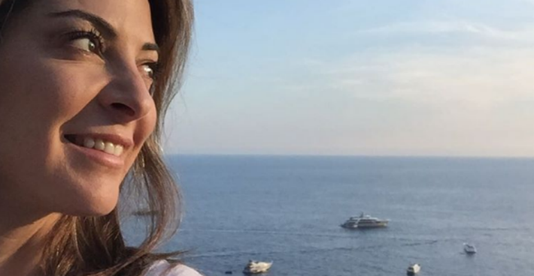 Após o fim do MasterChef, Ana Paula Padrão curte férias na Itália