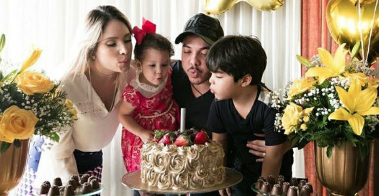 Wesley Safadão comemora 28 anos em luxuosa festa ao lado de familiares e amigos