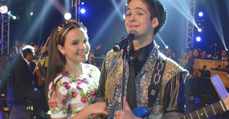 Larissa Manoela e João Guilherme: juntos em Goiânia
