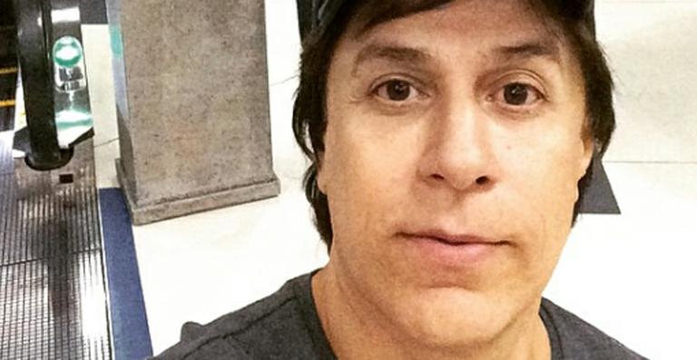 Tom Cavalcante: feliz com retorno ao teatro