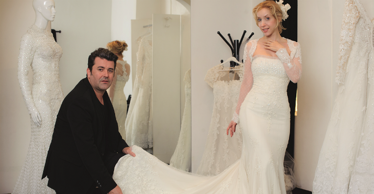 Kiara Sasso mostra seu vestido de noiva