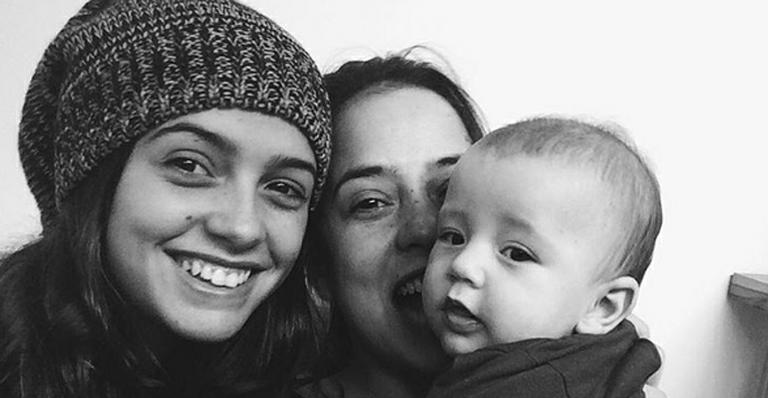 Paloma Duarte posa sorridente com os filhos: “Pra sempre”