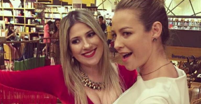 Luana Piovani se declara a Dani Calabresa: “Se eu não fosse tão hetero, eu te pedia em namoro”