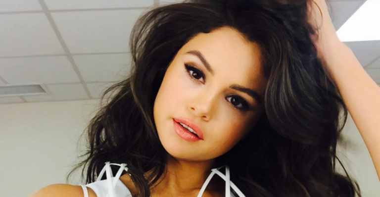 Selena Gomez se interna novamente em clínica de reabilitação