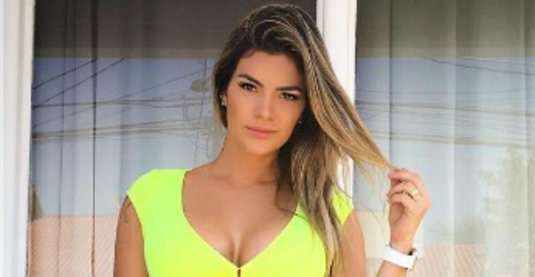 Kelly Key posa com a barrigão de fora na 21º semana de gestação: “Vem, meu Artur”