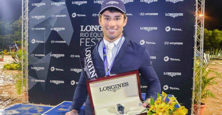 Thiago Aquino vence torneio hípico no Rio de Janeiro
