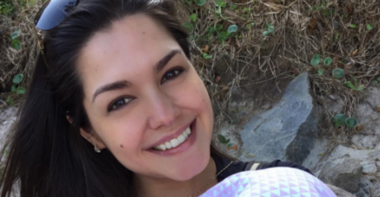 Thais Fersoza faz tratamento estético durante a gravidez