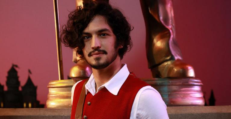 Após ‘Velho Chico’, Gabriel Leone participa de ensaio do musical ‘Wicked’ em SP