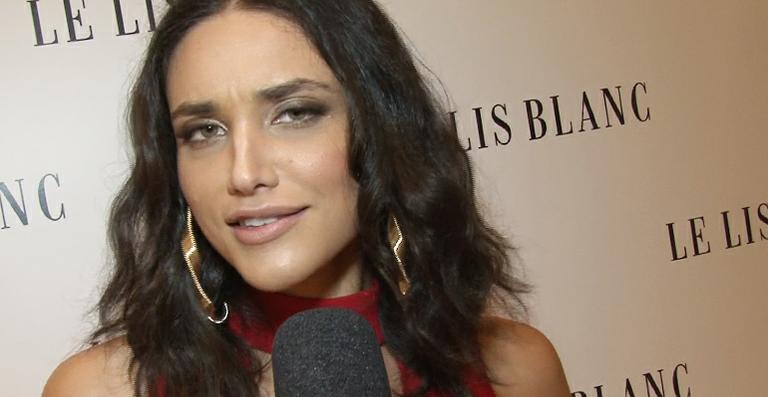 Débora Nascimento fala da importância do autoexame