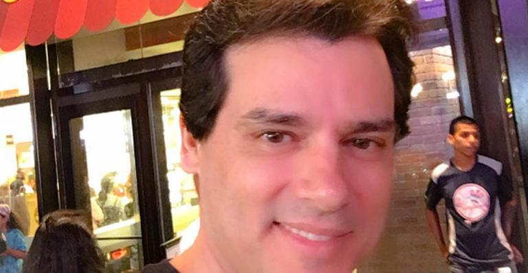 Celso Portiolli comemora 27 anos ao lado da esposa, Suzana Marchi