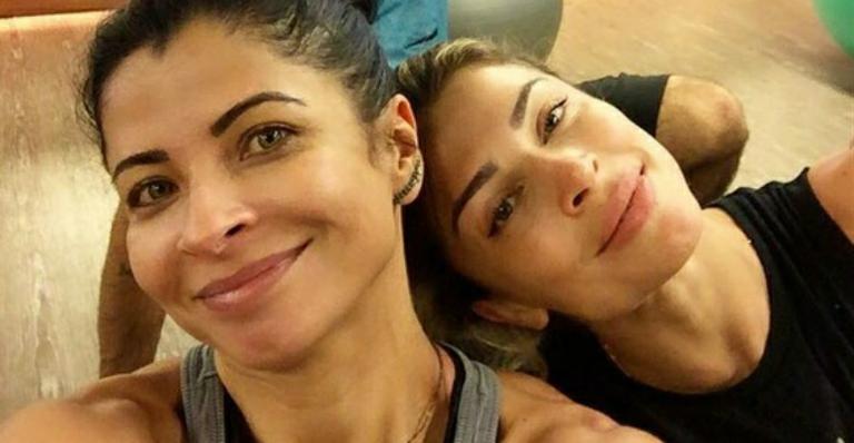 Grazi Massafera posa sem make após treino em academia