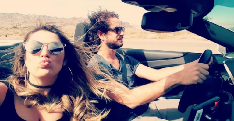 Rafa Brites comemora aniversário no Grand Canyon e exibe barriguinha de grávida