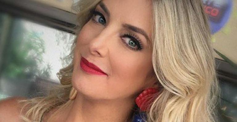 Ticiane Pinheiro faz alerta em prol do ‘Outubro Rosa’