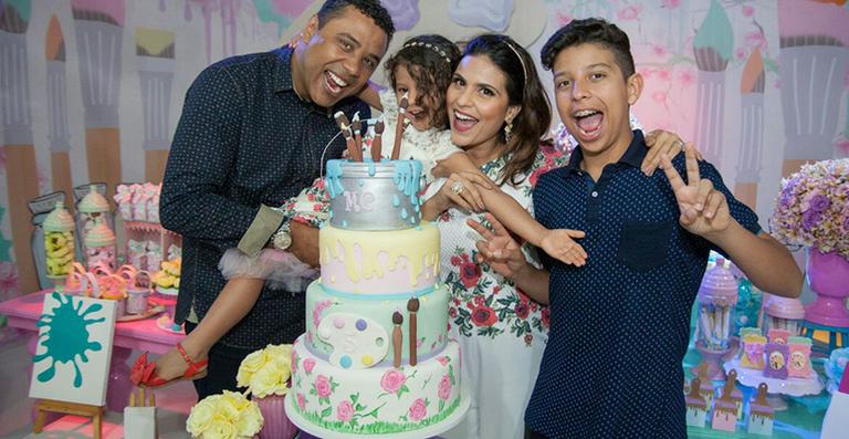 Aline Barros se inspira nas artes para comemorar os cinco anos de Maria Catherine