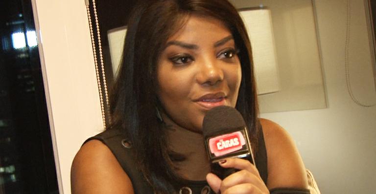 Renovada, Ludmilla lança seu novo álbum em SP
