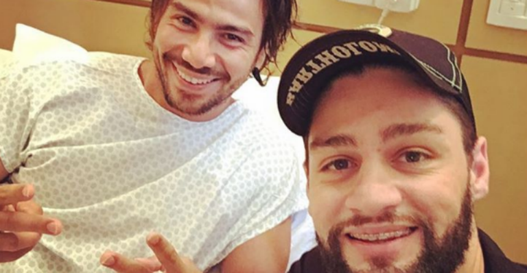 Munhoz visita Mariano no hospital: “Te amo irmão”
