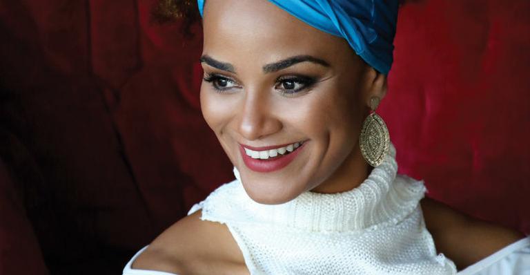 Luciana Mello realiza desejo do pai e lança seu primeiro álbum dedicado 100% ao samba