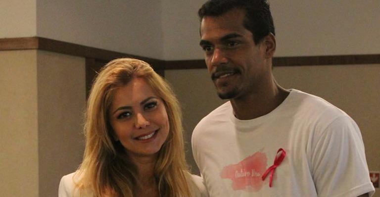 Simone Soares e Marcelo Melo apadrinham projeto em prol do Outubro Rosa