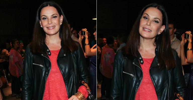 Carolina Ferraz prestigia a pré-estreia de ‘A Glória e a Graça’