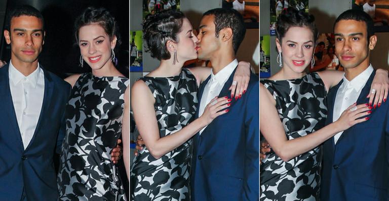 Sophia Abrahão e Sergio Malheiros: clima de romance em baile de gala
