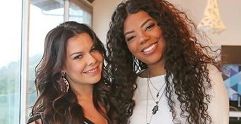 Ludmilla diz que não se achava bonita antes da fama: “Odiava tirar foto”