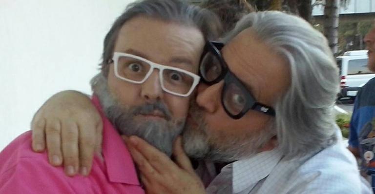 Que dupla! Leão Lobo encontra seu sósia Leão Loco no SBT