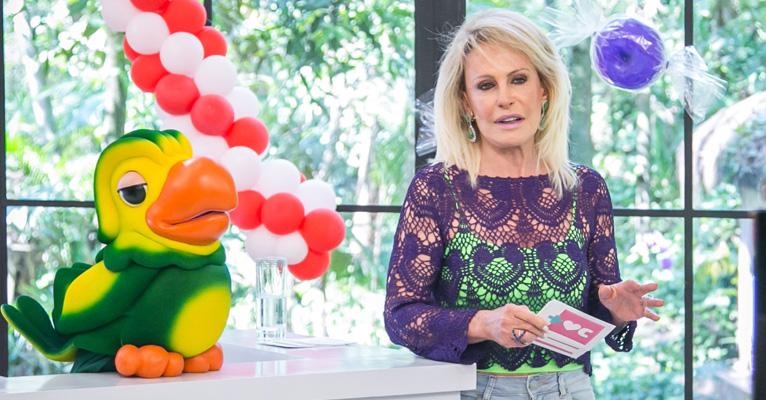 Ana Maria Braga relembra a família e afirma: “Vivemos como nossos pais”