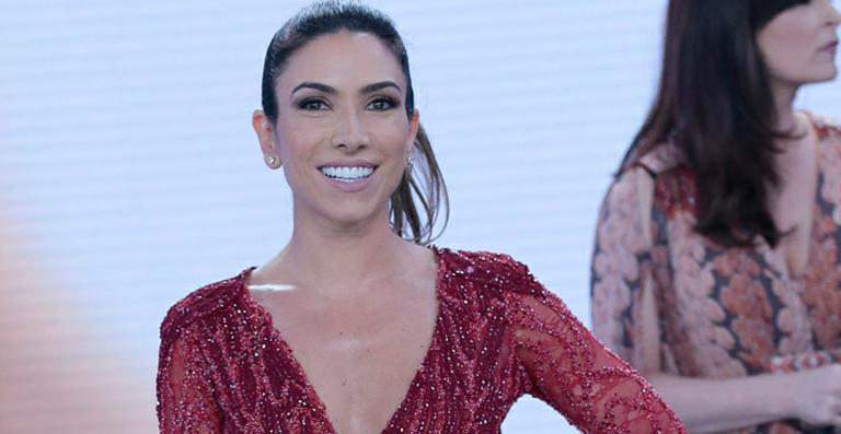Patrícia Abravanel comemora meta alcançada no Teleton