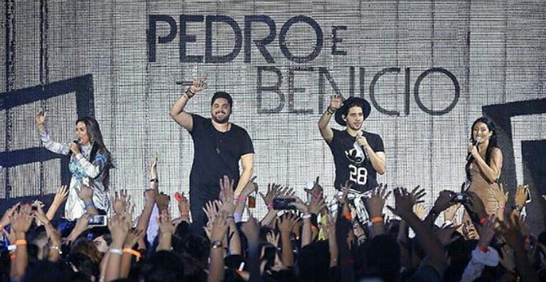 Nova safra do sertanejo se reúne em gravação de DVD