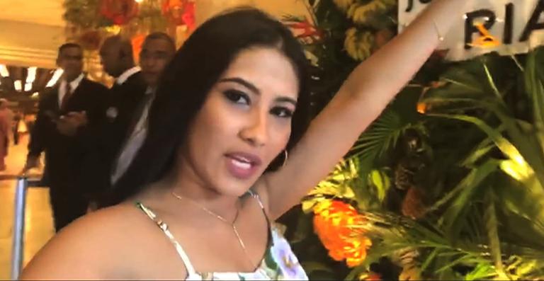 Thaynara OG parabeniza a revista CARAS e faz pedido especial