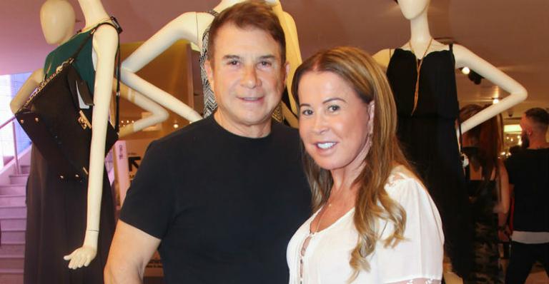 Zilu Camargo rouba a cena em lançamento da nova coleção de Valdemar Iódice
