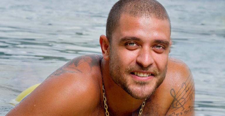 Diogo Nogueira: cantor revela sua rotina fitness