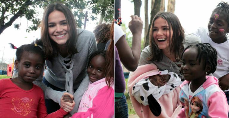 Bruna Marquezine prestigia evento em prol das crianças refugiadas