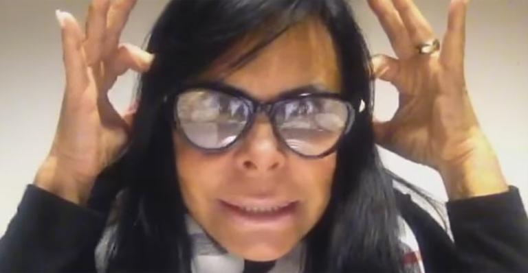 Gretchen reúne a família em fotos e diz: ‘Somos assim, simples e felizes’