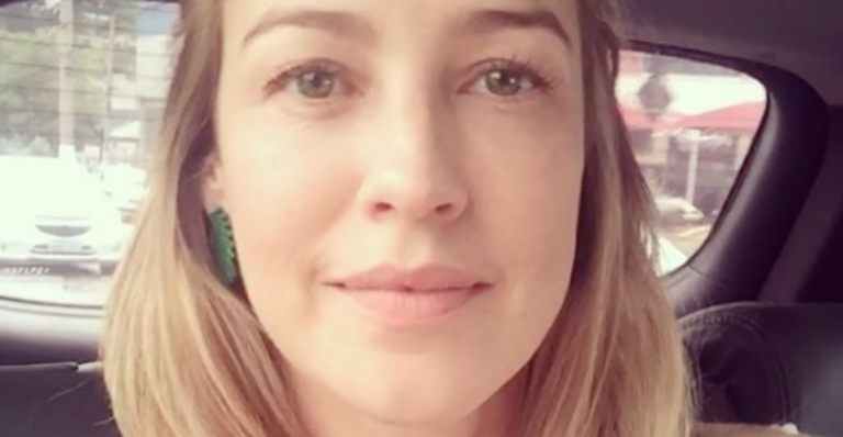Que fofo! Luana Piovani posa ao lado do filho, Bem: “Amor de mãe”