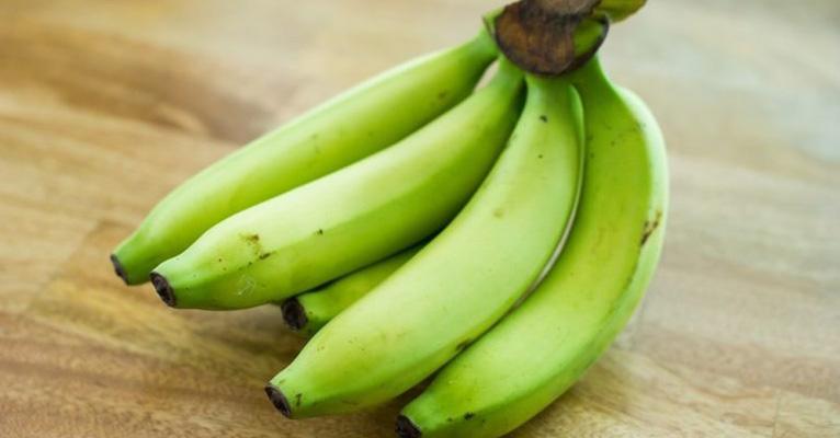 Farinha de banana verde ajuda a emagrecer e previne doenças