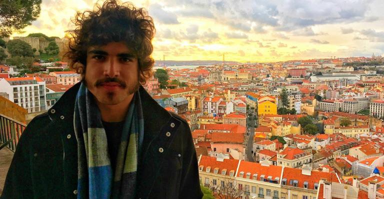 Caio Castro se prepara em Portugal para viver o protagonista de ‘Novo Mundo’