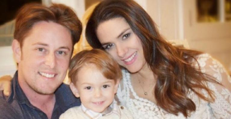 Fernanda Machado comemora: ’23 meses de amamentação’