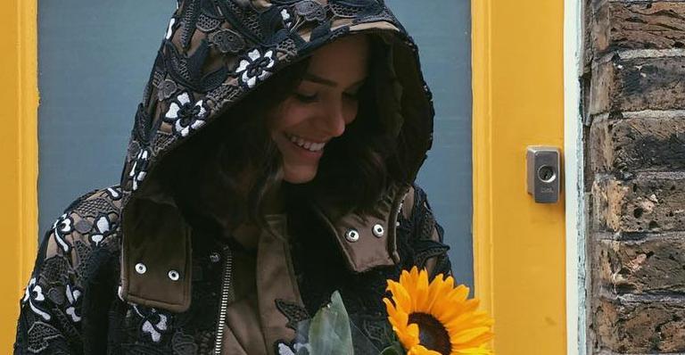 Em Londres, Bruna Marquezine foge de badalações e prefere roteiro cultural
