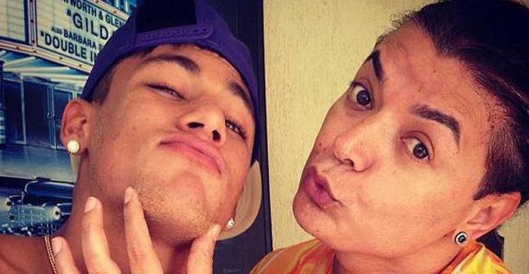David Brazil mostra Neymar sem camisa: “Colírio”
